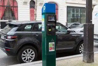 Règles de stationnement sur les places de livraison à Paris