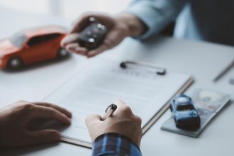 Quels sont les avantages d'un courtier en assurance auto ?